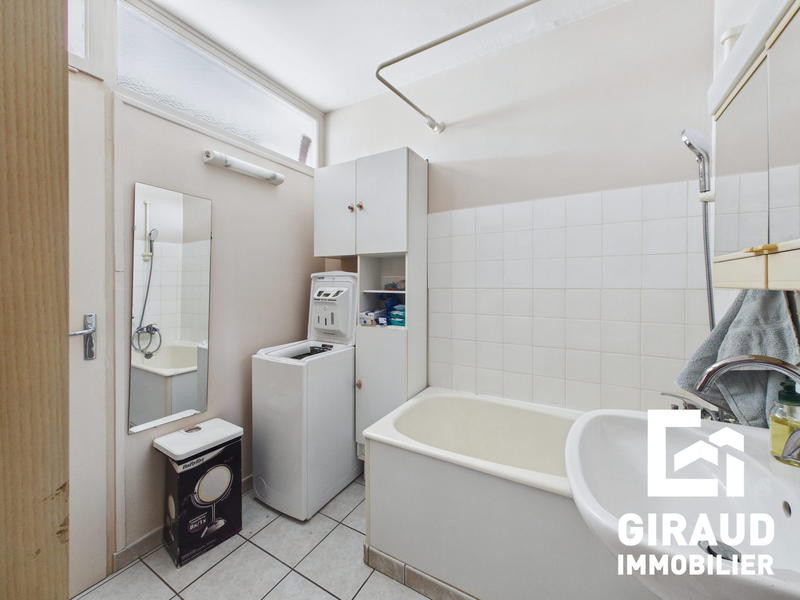 Appartement - 58 m² - 3 pièces