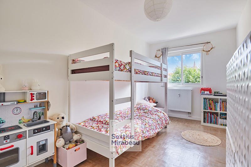 Appartement - 96 m² - 4 pièces