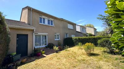 Maison - 103 m² - 5 pièces