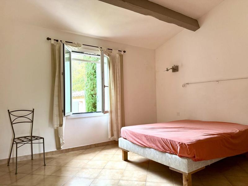 Maison - 230 m² - 8 pièces