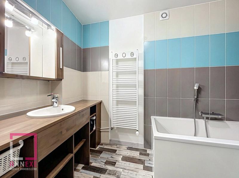 Maison ancienne - 240 m² - 6 pièces