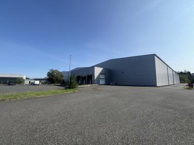 Local d'activités - 6 700 m²