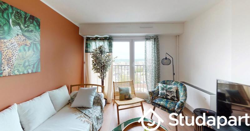 Chambre - 11 m² - 1 pièce