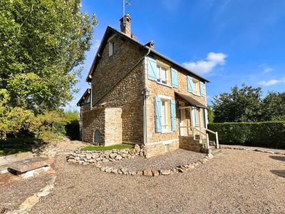 Maison ancienne - 97 m² - 6 pièces