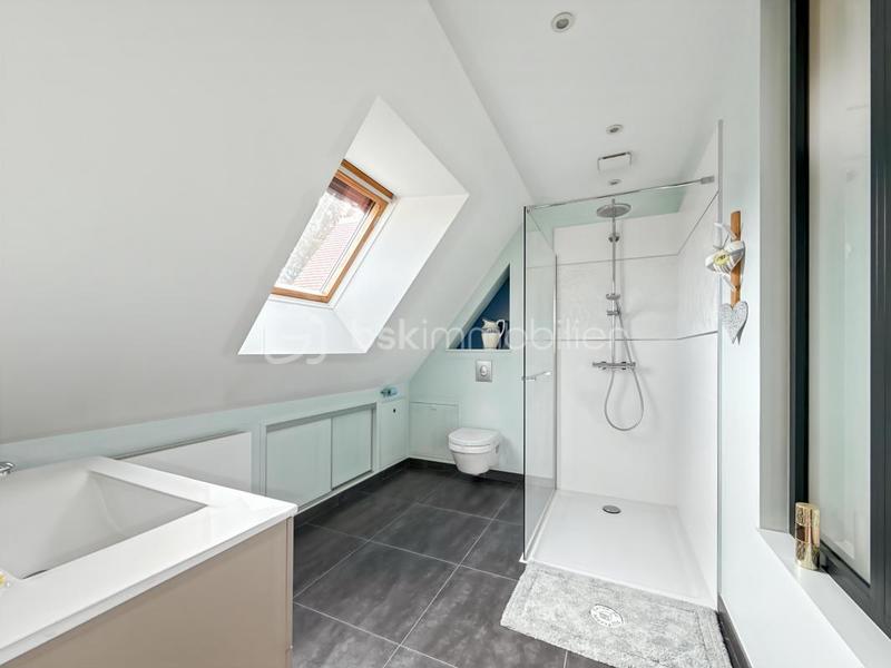 Maison - 156 m² - 5 pièces