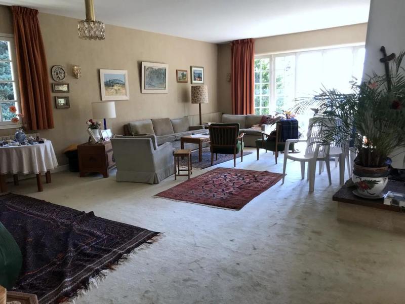 Maison - 224 m² - 7 pièces