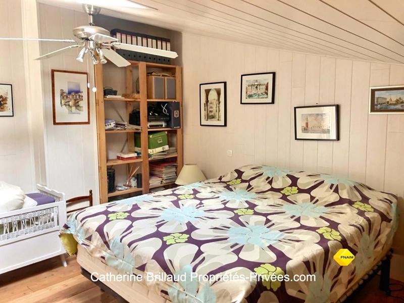 Maison - 290 m² - 8 pièces