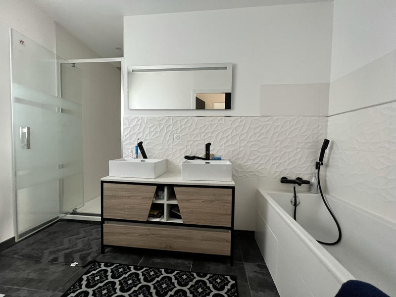 Maison - 175 m² - 6 pièces