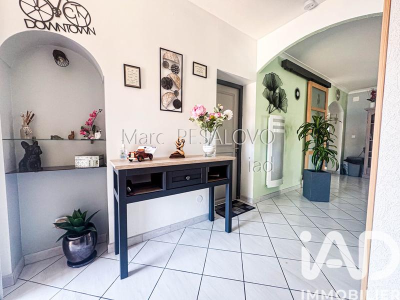 Maison - 97 m² - 4 pièces