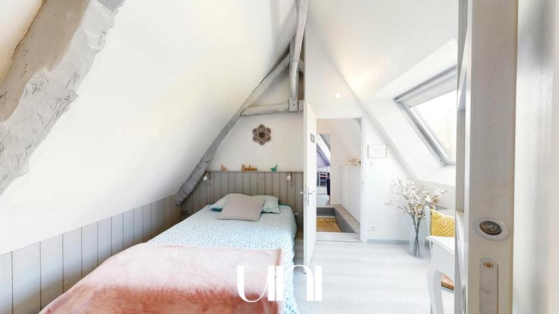 Maison - 360 m² - 12 pièces