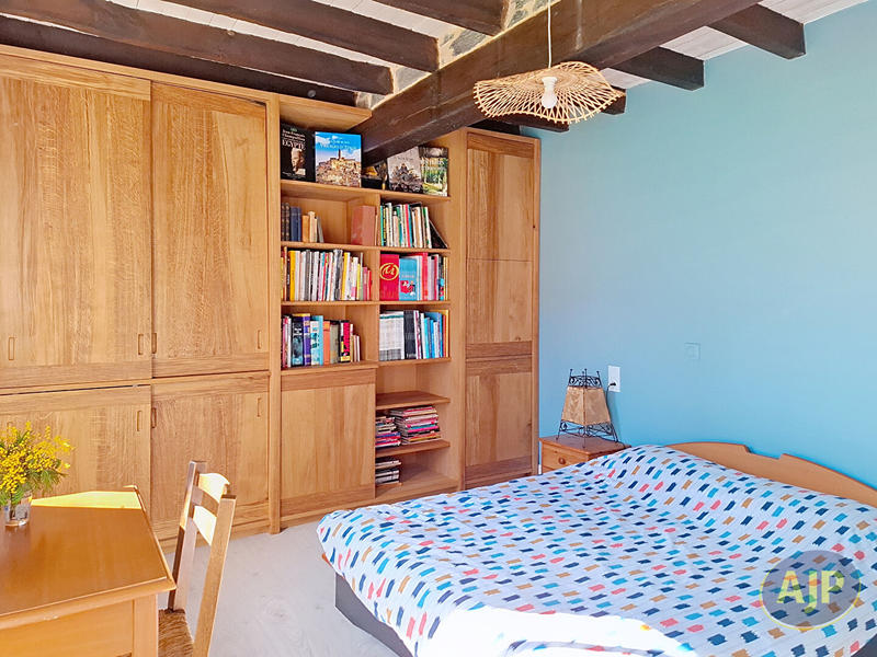 Maison - 170 m² - 8 pièces