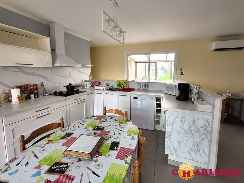 Maison - 95 m² - 3 pièces