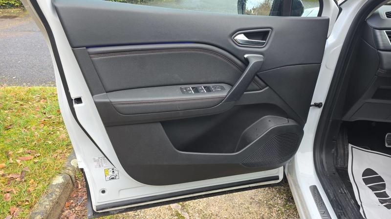 Renault Captur 1.3 TCe 140 Mild Hybrid Edc7 Initiale Paris - Automatique Toit ouvrant