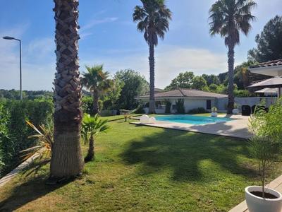 Villa - 164 m² - 4 pièces