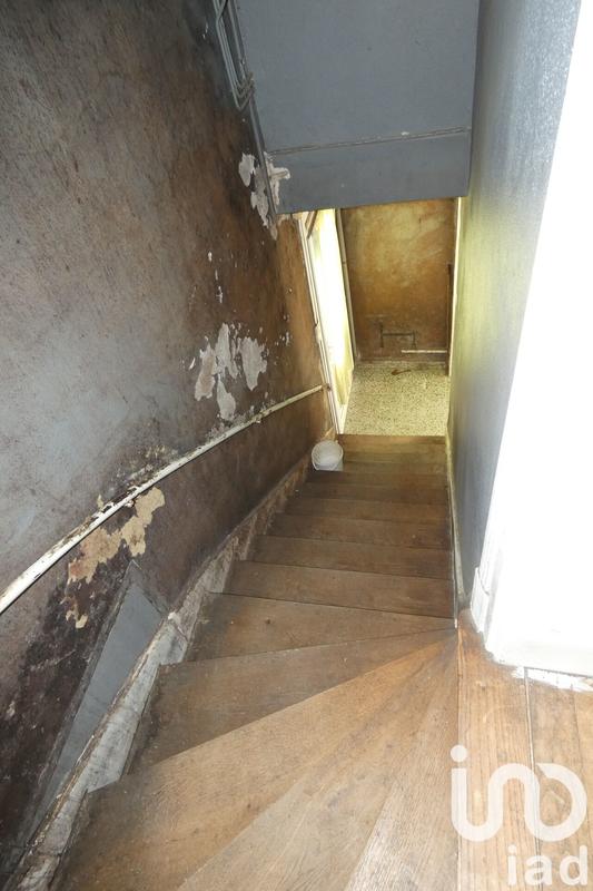 Maison - 180 m² - 6 pièces