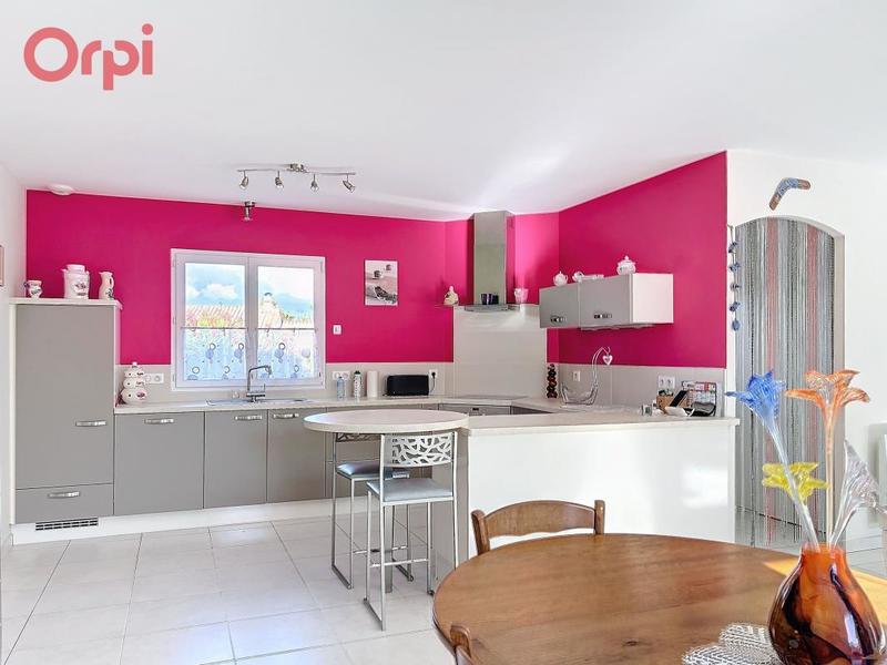 Maison - 93 m² - 4 pièces