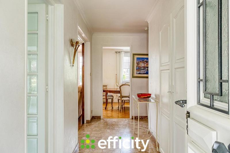 Maison - 175 m² - 7 pièces