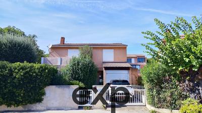 Maison - 96 m² - 5 pièces