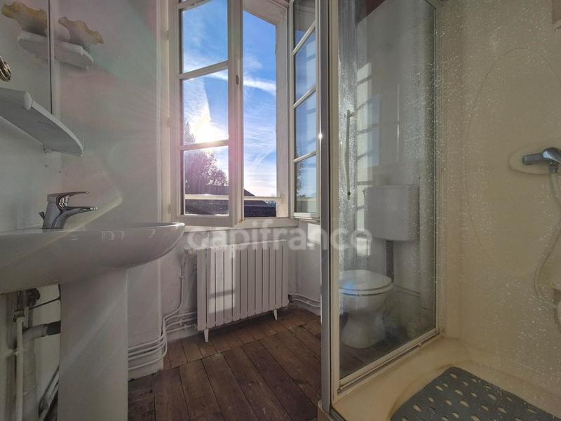 Maison - 260 m² - 7 pièces