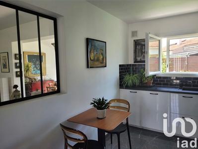 Maison - 96 m² - 5 pièces