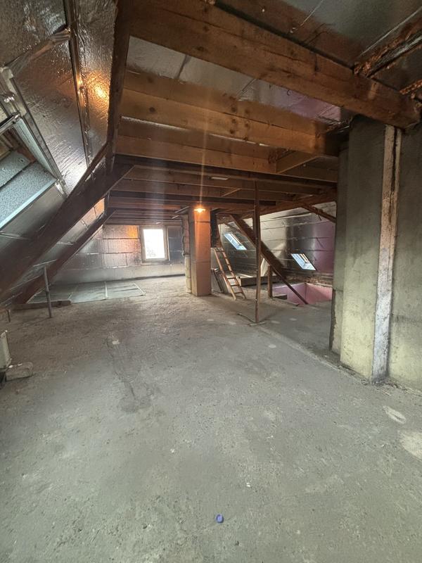 Maison - 168 m² - 6 pièces