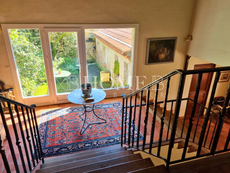 Maison - 180 m² - 7 pièces