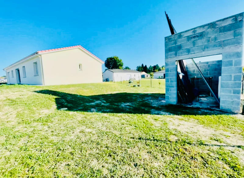 Maison - 99 m² - 5 pièces