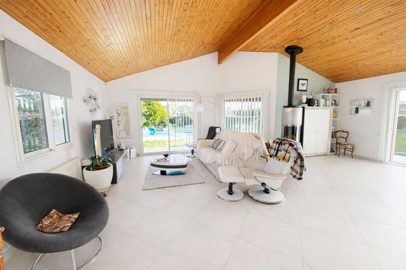 Maison - 158 m² - 5 pièces