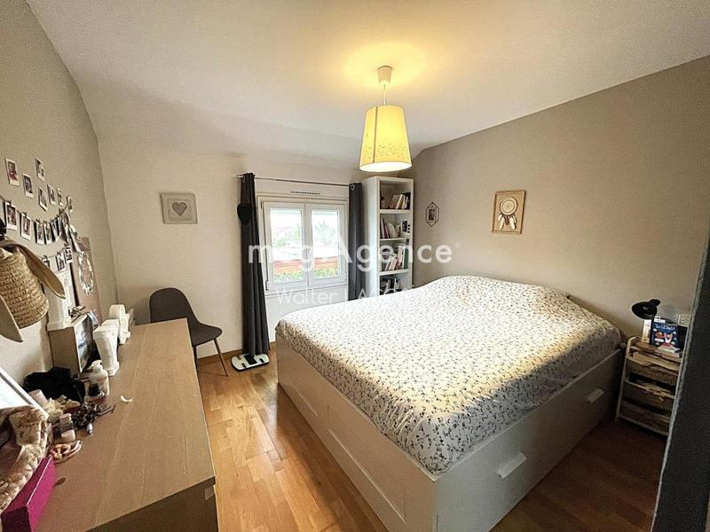 Maison traditionnelle - 89 m² - 4 pièces