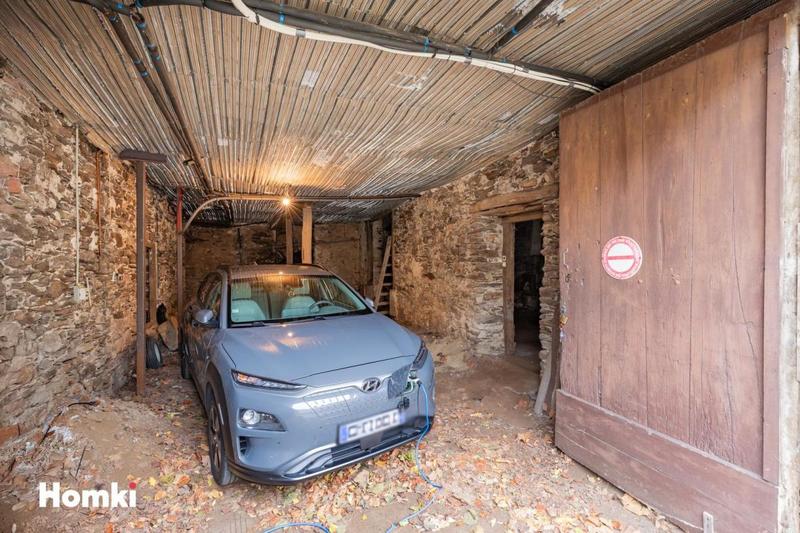 Maison - 203 m² - 7 pièces