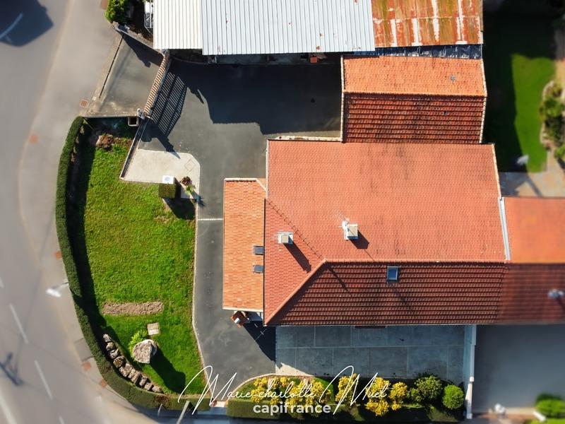 Maison - 143 m² - 5 pièces