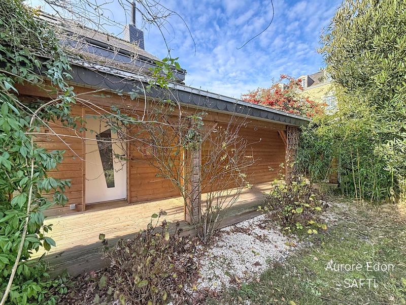 Maison - 142 m² - 6 pièces