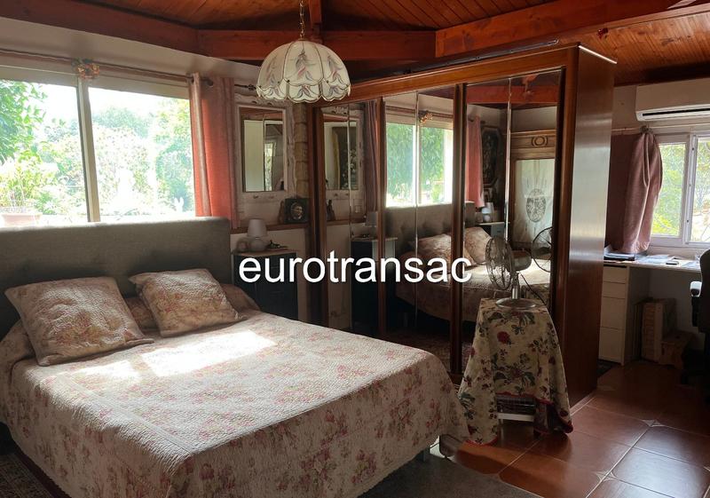 Maison - 135 m² - 4 pièces