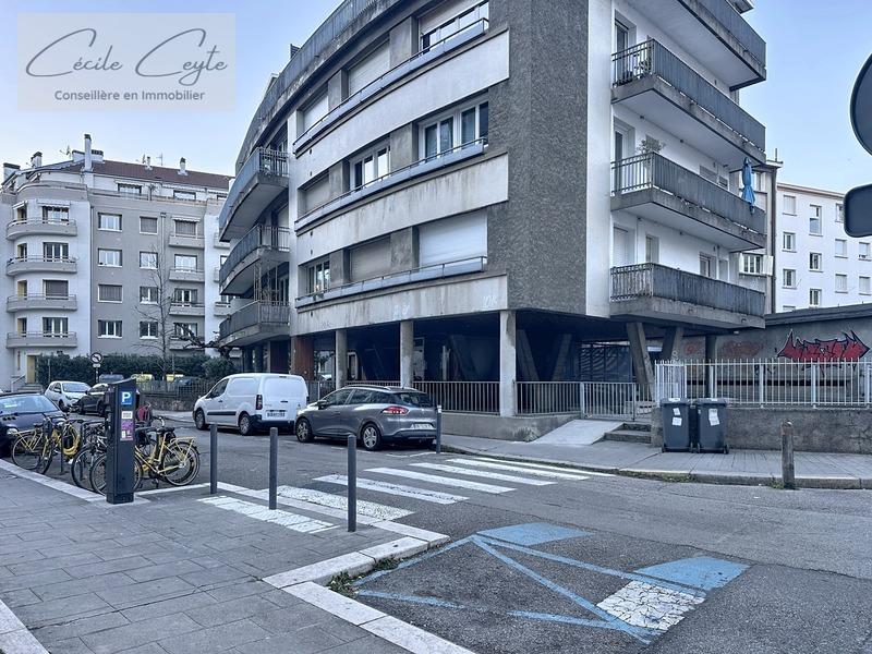 Appartement - 102 m² - 4 pièces