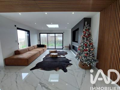 Maison - 156 m² - 7 pièces