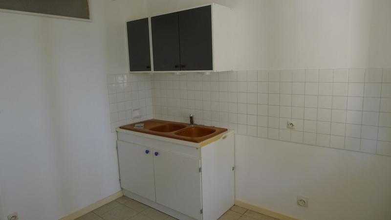 Studio - 30 m² - 1 pièce