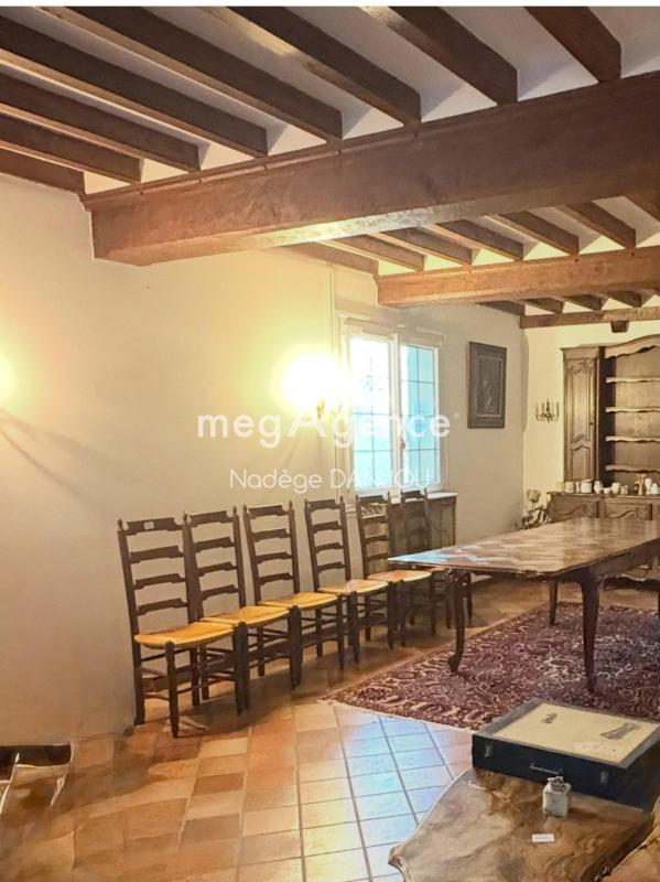 Maison - 153 m² - 6 pièces