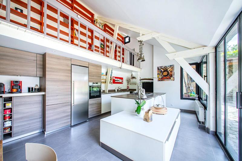 Demeure - 212 m² - 10 pièces