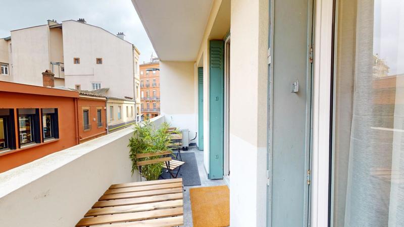 Appartement - 76 m² - 5 pièces