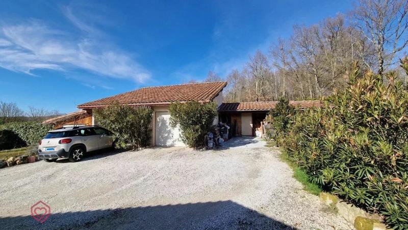 Villa - 186 m² - 6 pièces