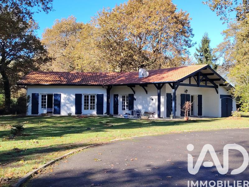 Maison - 122 m² - 4 pièces