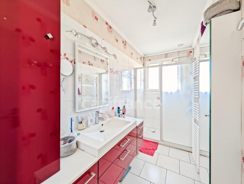 Maison - 113 m² - 5 pièces