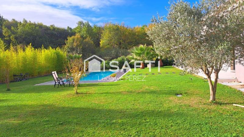 Maison - 290 m² - 5 pièces