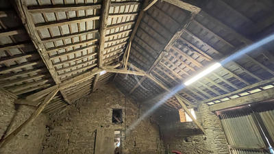 Maison - 110 m² - 2 pièces