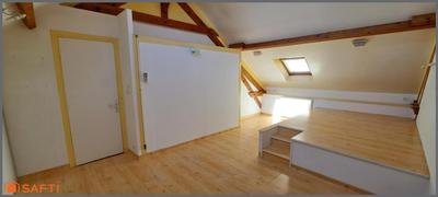 Duplex - 94 m² - 4 pièces