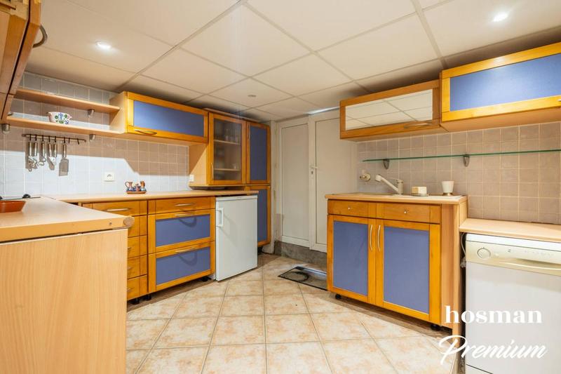 Maison - 160 m² - 8 pièces