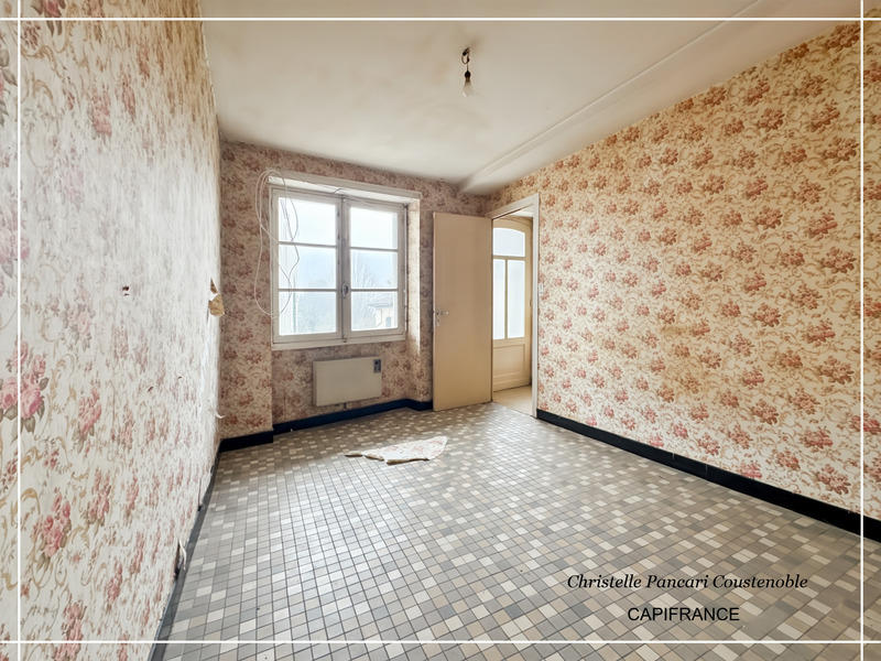 Maison - 157 m² - 8 pièces