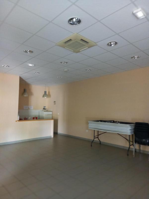 Bureau - 122 m² - 3 pièces