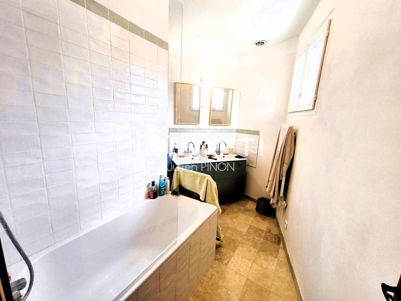 Maison de village - 100 m² - 5 pièces