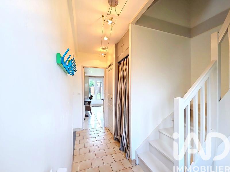 Maison - 138 m² - 8 pièces